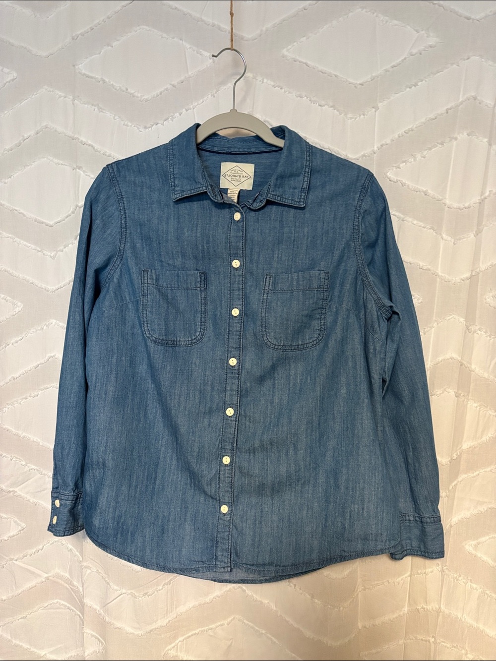 St. John's Bay Light Blue Chambray Shirt